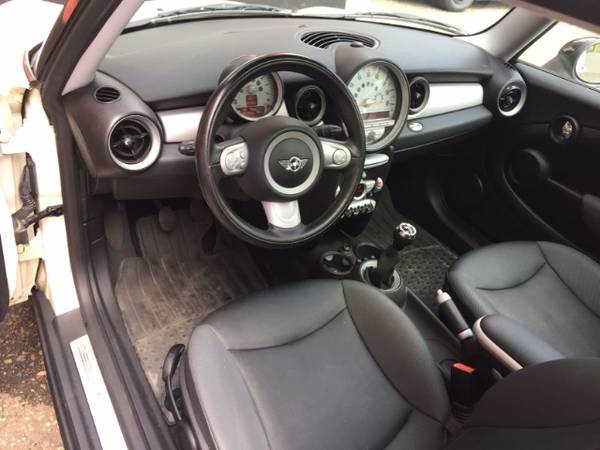 2009 MINI Clubman Base - cars & trucks - by dealer - vehicle... for sale in St Louis Park, MN – photo 9