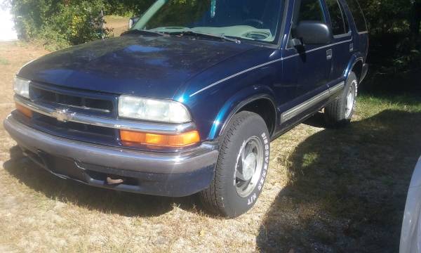 2001 Chevy s10 Blazer for sale in Plainfield, CT – photo 2