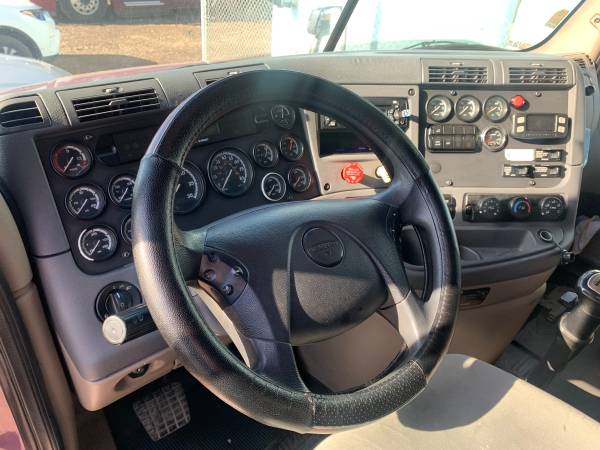 2013 Freightliner Cascadia - cars & trucks - by owner - vehicle... for sale in Yuba City, CA – photo 5