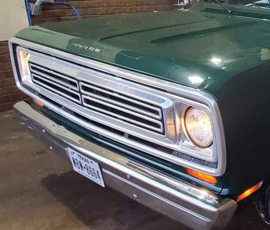 Classic 1972 Dodge D100 Custom UtlineP/U - cars & trucks - by owner... for sale in Mission, TX – photo 3