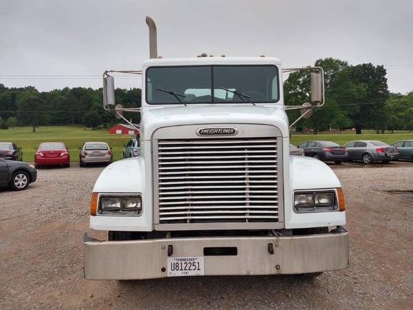 2003 Freightliner FLD112 for sale in Savannah, TN – photo 3