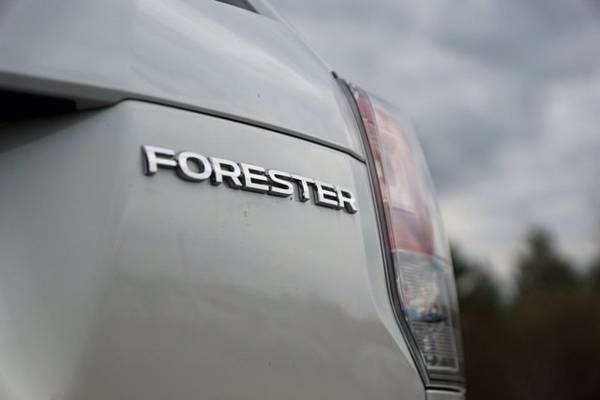 2018 Subaru Forester Premium - - by dealer - vehicle for sale in Bennington, VT – photo 17