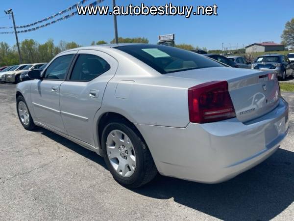 2006 Dodge Charger SE 4dr Sedan Call for Steve or Dean - cars & for sale in Murphysboro, IL – photo 4