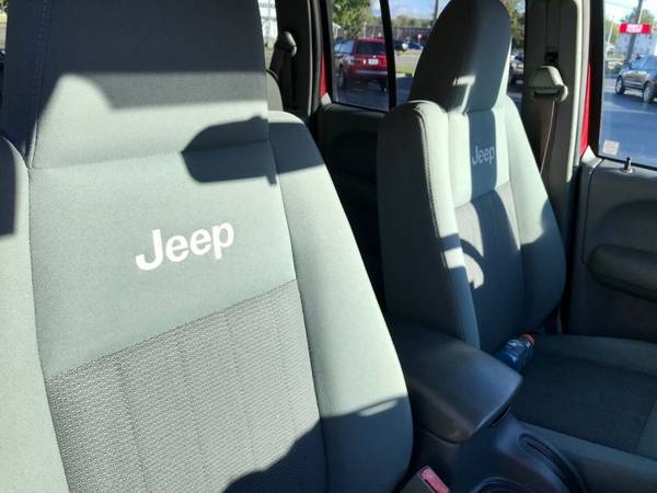 2007 Jeep Liberty Sport 4dr SUV 4WD - cars & trucks - by dealer -... for sale in Depew, NY – photo 18