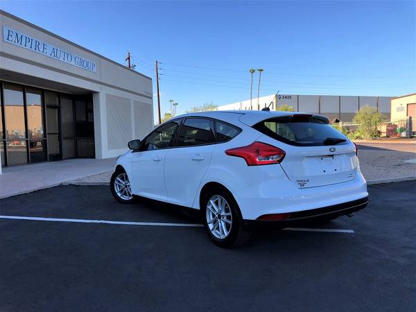2016 Ford Focus SE Hatchback(low mileage&Clean Carfax) - cars &... for sale in Phoenix, AZ – photo 7