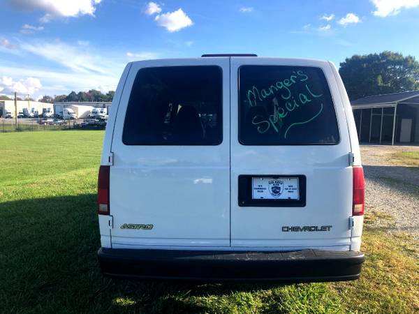2001 Chevrolet Astro Cargo Van 111.2" WB RWD - cars & trucks - by... for sale in Greensboro, NC – photo 4