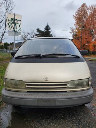 1991 Toyota Previa LS Mini Van - cars & trucks - by owner - vehicle... for sale in Portland, OR – photo 3