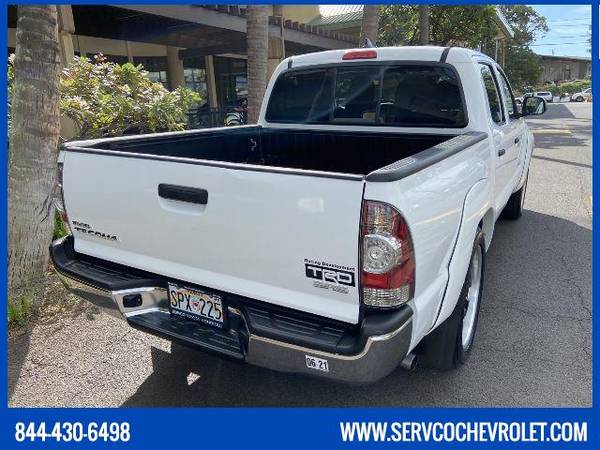 2015 Toyota Tacoma - *ABSOLUTELY CLEAN CAR* - cars & trucks - by... for sale in Waipahu, HI – photo 6