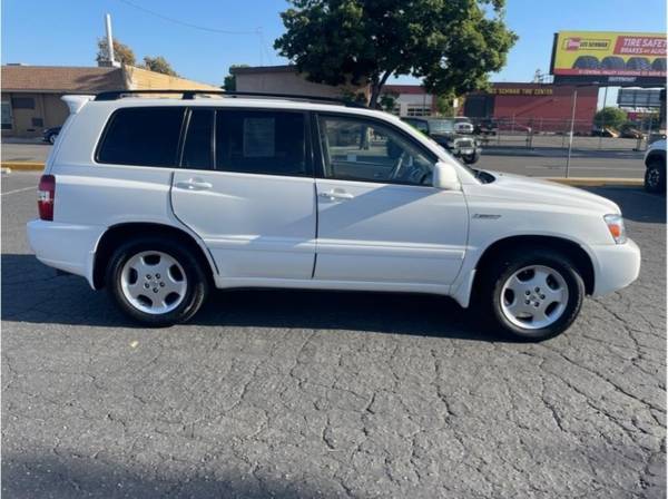 2004 Toyota Highlander Limited Sport Utility 4D - - by for sale in Fresno, CA – photo 8