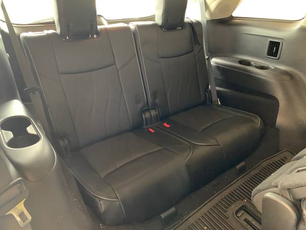 Infinity JX35 w/3rd Row Seating for sale in Lamar, TN – photo 13