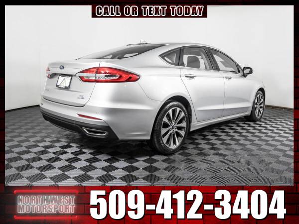 *SALE* 2019 *Ford Fusion* SE Ecoboost AWD - cars & trucks - by... for sale in Pasco, WA – photo 5