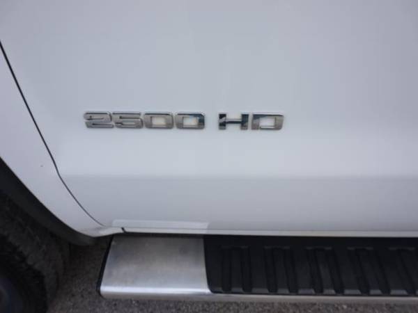 2017 GMC Sierra 2500HD BASE UTILITY BOX 4WD - cars & trucks - by... for sale in Seffner, FL – photo 18