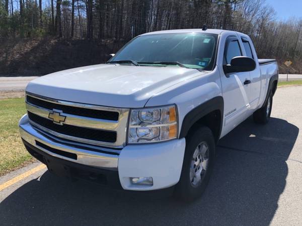 2011 Chevrolet Silverado 1500 4WD Ext Cab 143 5 LT for sale in Hampstead, ME – photo 4