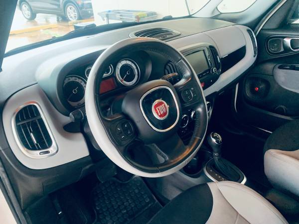2014 FIAT 500L EASY - cars & trucks - by owner - vehicle automotive... for sale in Miami, FL – photo 4