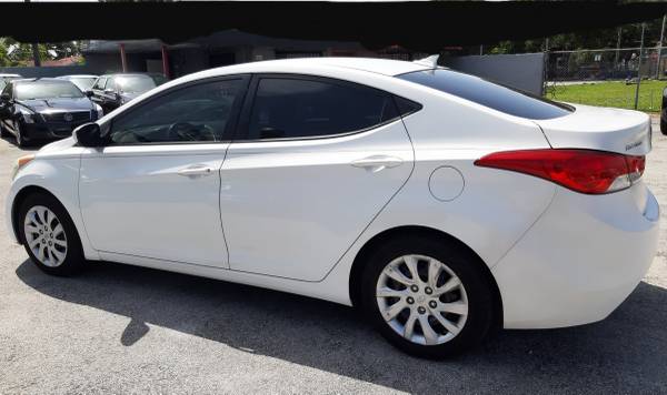HYNDAI ELANTRA AÑO 2011 - cars & trucks - by owner - vehicle... for sale in Miami, FL – photo 10