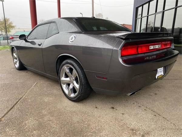 2013 Dodge Challenger R/T Plus Coupe - cars & trucks - by dealer -... for sale in Albany, OR – photo 6