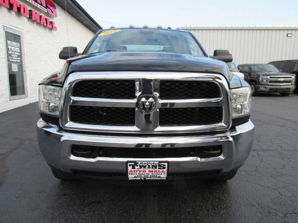 2018 Ram 3500 Tradesman 4x4 Crew Cab - cars & trucks - by dealer -... for sale in Rockford, IL – photo 11
