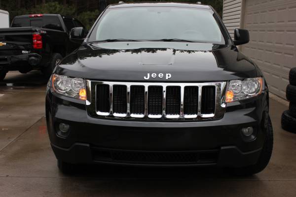 2011 Jeep Grand Cherokee Laredo 4X4 - - by dealer for sale in Ramsey , MN – photo 3