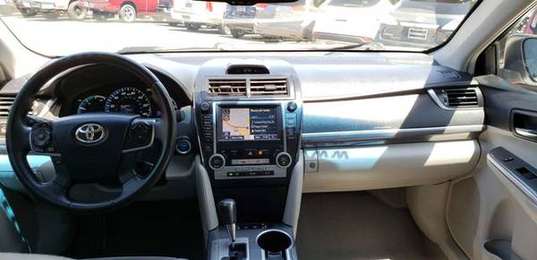 * * * 2013 Toyota Camry XLE Hybrid Sedan 4D * * * for sale in Saint George, UT – photo 9