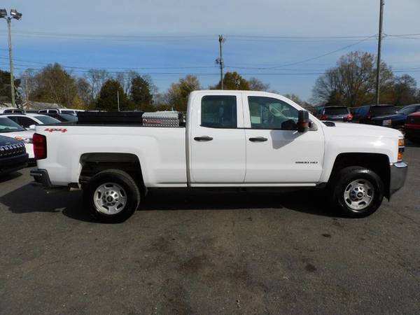 Chevrolet Silverado 2500HD 4wd Crew Cab Work Truck Pickup Truck... for sale in Knoxville, TN – photo 5