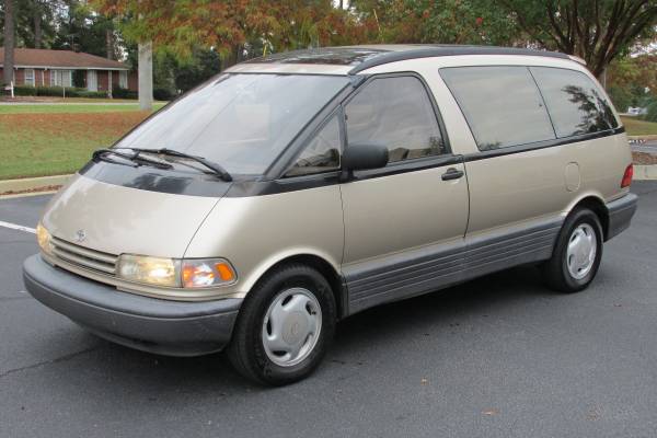 1993 Toyota Previa Near Mint Cond - cars & trucks - by owner -... for sale in Augusta, GA – photo 2