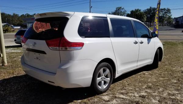 2011 Toyota Sienna - - by dealer - vehicle automotive for sale in Pensacola, FL – photo 15