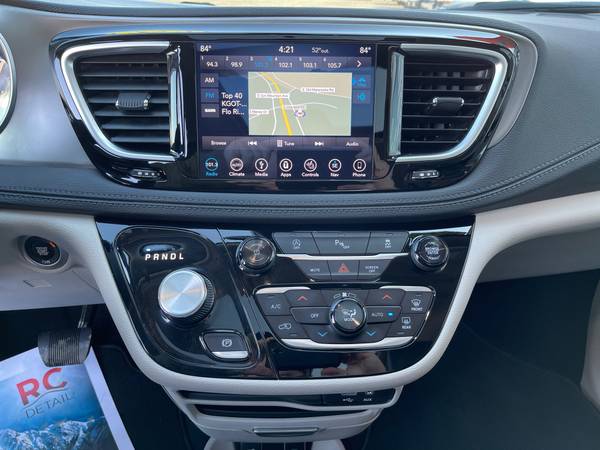 2018 Chrysler Pacifica Limited - - by dealer - vehicle for sale in Wasilla, AK – photo 14