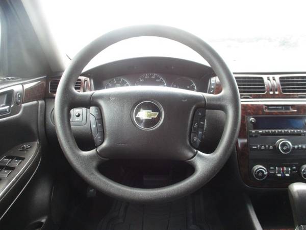 2015 Chevrolet Impala Limited LT for sale in Huntsville, AL – photo 15