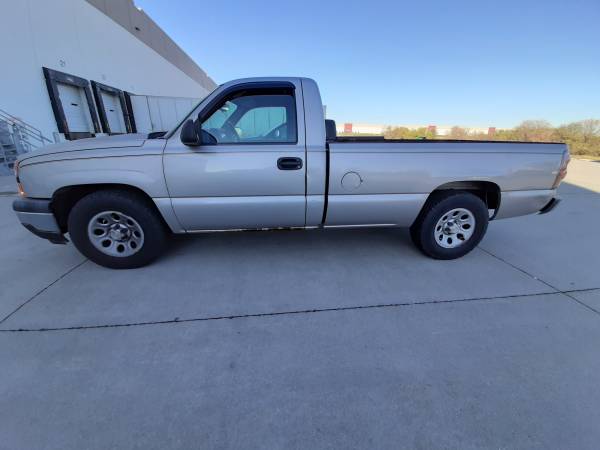2007 Chevrolet Silverado 1500 Classic 2D 8ft - cars & trucks - by... for sale in URBANDALE, IA – photo 2