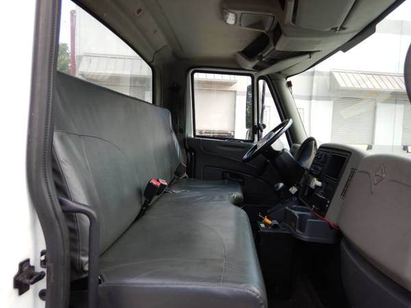 2010 International 4300 White - - by dealer for sale in West Palm Beach, SC – photo 19