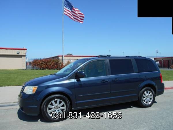 2008 Chrysler Town & Country 4dr Wgn Touring - - by for sale in Salinas, CA – photo 2