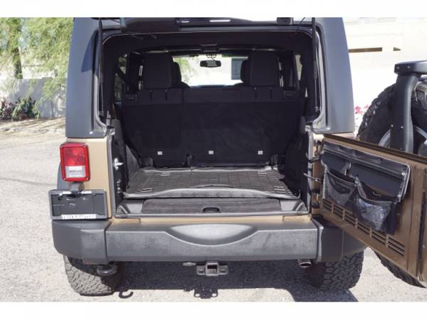 2015 Jeep Wrangler UNLIMITED 4WD 4DR RUBICON SUV 4x4 Passenger for sale in Phoenix, AZ – photo 17