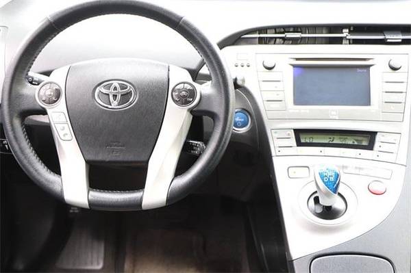 2014 Toyota Prius 12702P - cars & trucks - by dealer - vehicle... for sale in Palo Alto, CA – photo 16