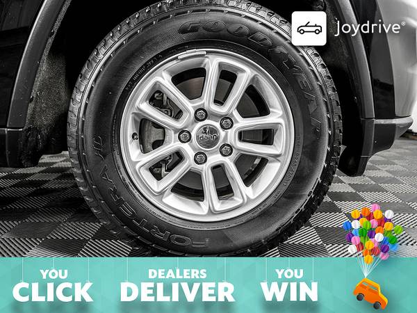2018-Jeep-Grand Cherokee-Laredo-Leather/Metal-Look Steering Wheel for sale in PUYALLUP, WA – photo 8