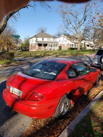 2004 Pontiac Sunfire 2.2L 4cylinder coupe Red - cars & trucks - by... for sale in Dundalk, MD – photo 3
