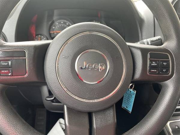 2014 Jeep Patriot Sport 2WD - - by dealer - vehicle for sale in Kenosha, WI – photo 8