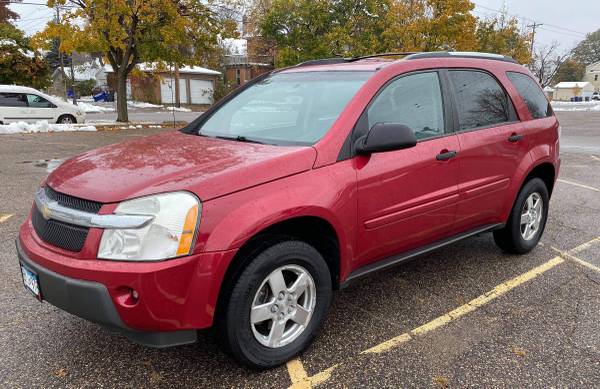 2005 Chevy Equinox 176k miles! Good tires! Clean title! Runs well -... for sale in Saint Paul, MN – photo 2