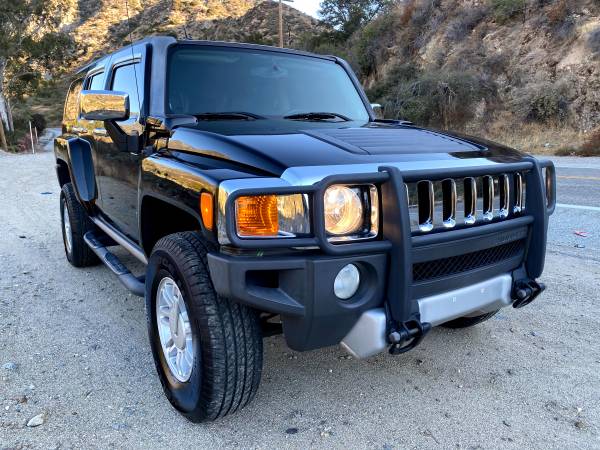2009 HUMMER H3 36K Miles Collector Grade - cars & trucks - by dealer... for sale in Upland, CA – photo 3