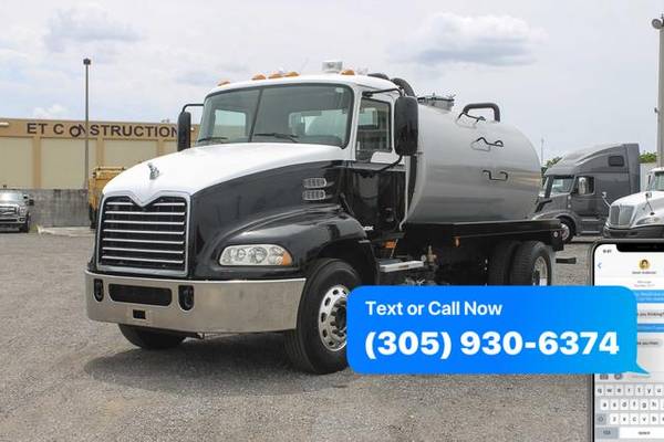 2009 Mack Pinnacle 2,650 Gallon Septic Truck For Sale *WE FINANCE BAD for sale in Miami, FL – photo 7