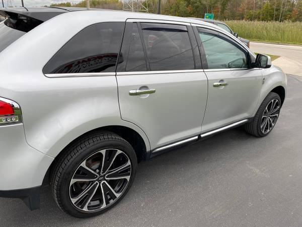 2011 Lincoln MKX! Panoroof! New Tires! Backup Camera! Remote Start! for sale in Suamico, WI – photo 23