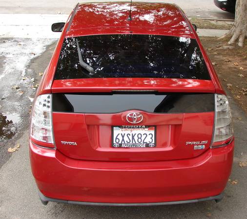 Toyota Prius Clean Title Clean Carfax - cars & trucks - by owner -... for sale in Chino Hills, CA – photo 4