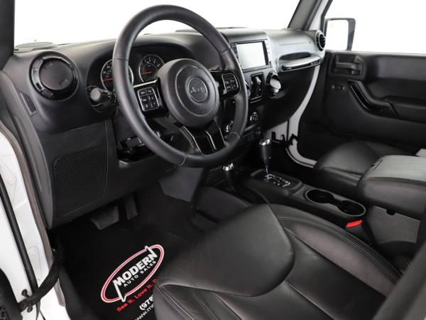 2015 Jeep Wrangler Unlimited Unlimited Sahara - - by for sale in Tyngsboro, MA – photo 5