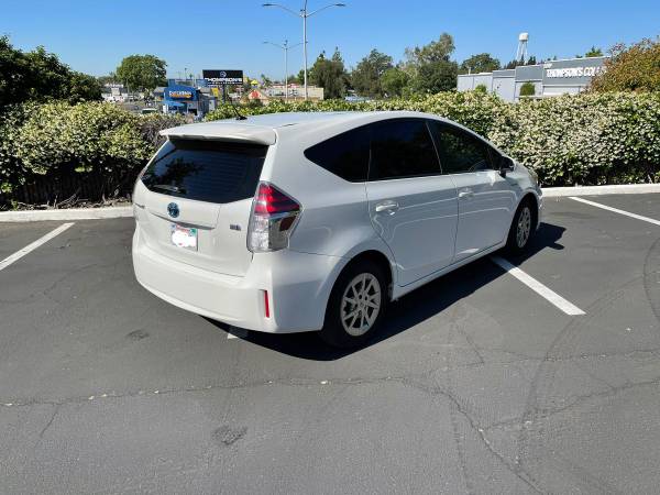 Toyota Prius V 2015 Hybrid for sale in Sacramento , CA – photo 4