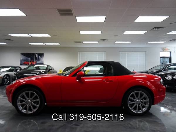 2006 Mazda MX-5 - - by dealer - vehicle automotive sale for sale in Waterloo, IA – photo 15
