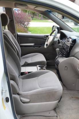 2005 Toyota Sienna Van - cars & trucks - by owner - vehicle... for sale in Rapid City, SD