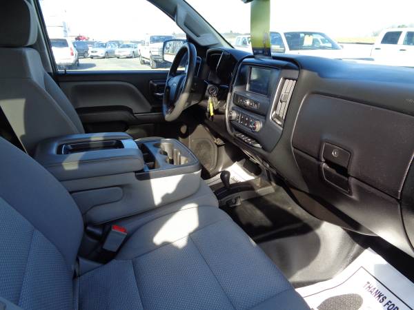 2017 Chevrolet Silverado 2500HD 4X4 GREAT PRICE - cars & trucks - by... for sale in Loyal, MI – photo 12