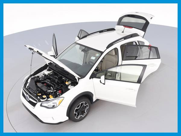 2015 Subaru XV Crosstrek Premium Sport Utility 4D hatchback White for sale in Sacramento , CA – photo 15