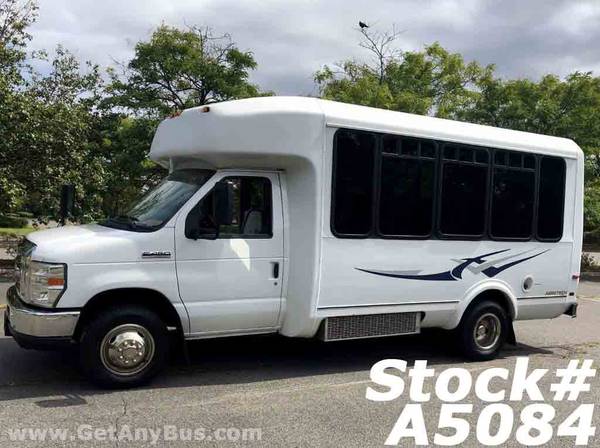 Wide Selection of Shuttle Buses, Wheelchair Buses And Church Buses for sale in Westbury, SC – photo 8
