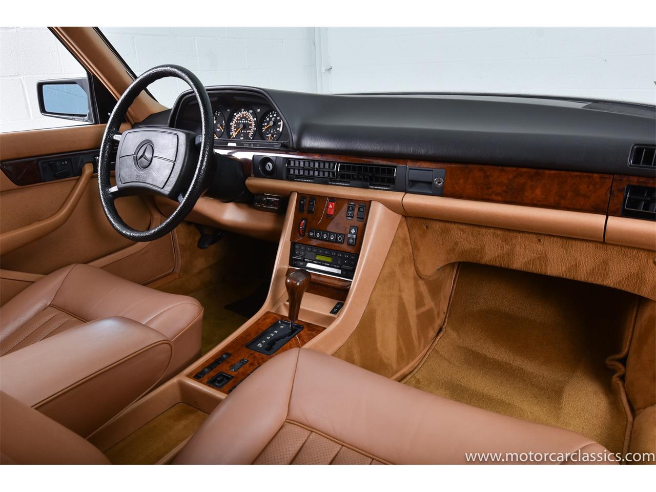 1985 Mercedes-Benz 500 for sale in Farmingdale, NY – photo 17