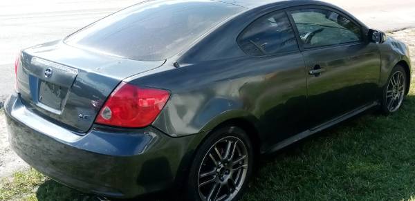 2006 Scion Runs great $1650 - cars & trucks - by owner - vehicle... for sale in Hollywood, FL – photo 3